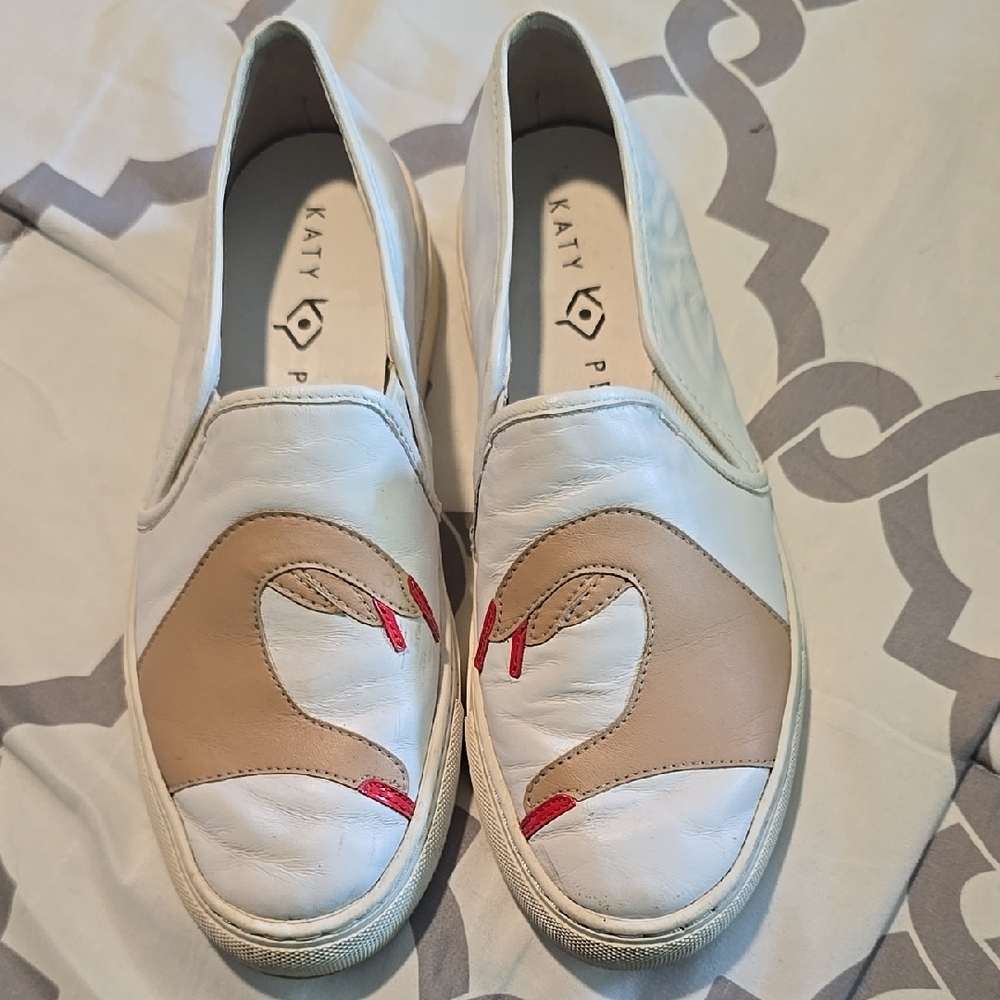 Katy Perry Collections White and Tan Slip-On Sneakers